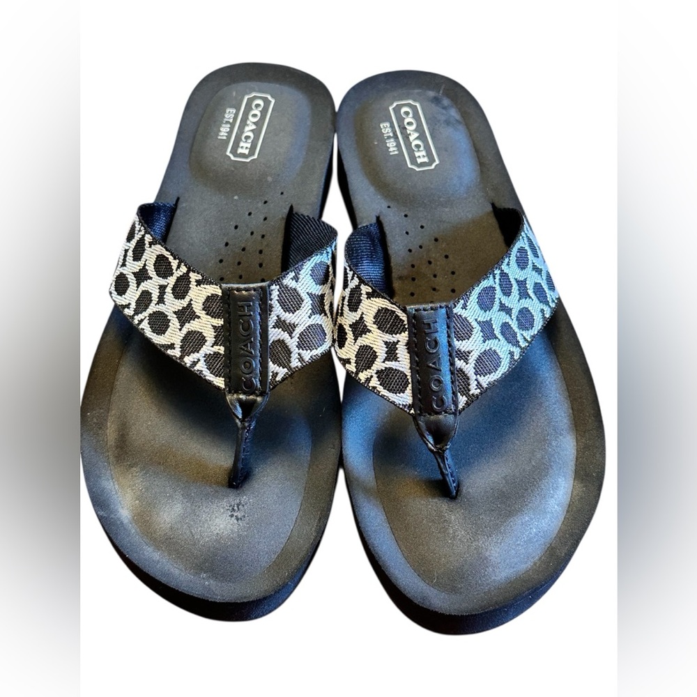 Coach Jessalyn Black White C Flip Flops Women’s size 8